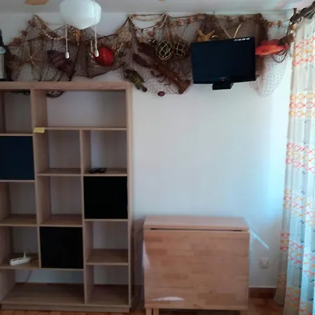 A De 21 M² Avec Terrasse Vue Apartman *