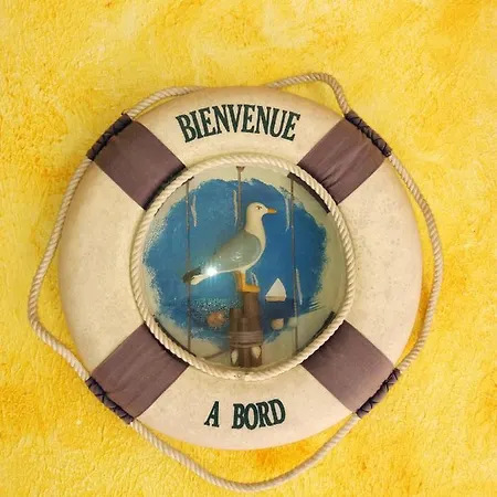 A De 21 M² Avec Terrasse Vue Apartment